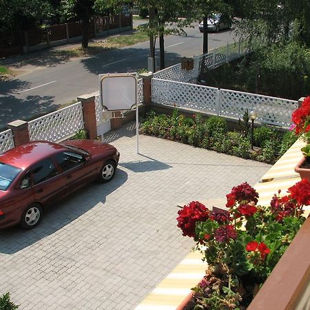 Olga Apartmanhaz Apartment Hajdúszoboszló Exterior foto