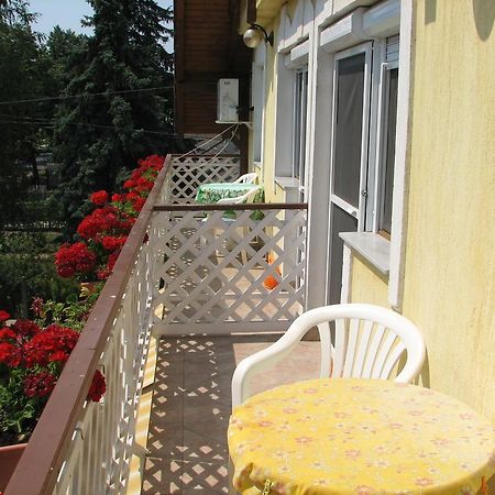 Olga Apartmanhaz Apartment Hajdúszoboszló Exterior foto